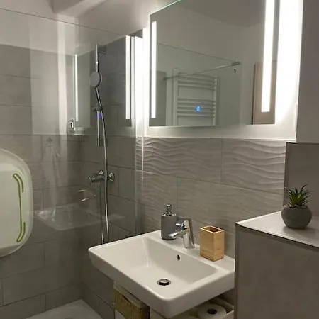 Apartment Edisonvilla213