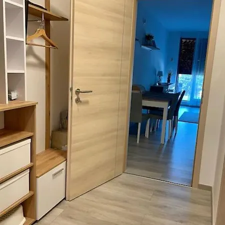 아파트 Edisonvilla213